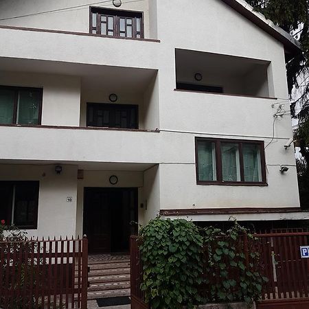 קלוז'-נאפוקה Enjoy Hostel מראה חיצוני תמונה